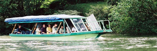 Boat ride on the Sarapiqui River