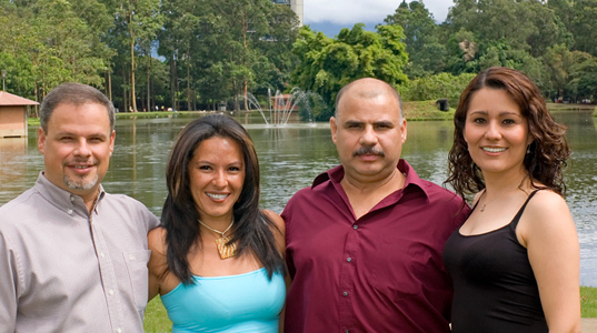 Carlos, Natalia, Modesto, Vanessa